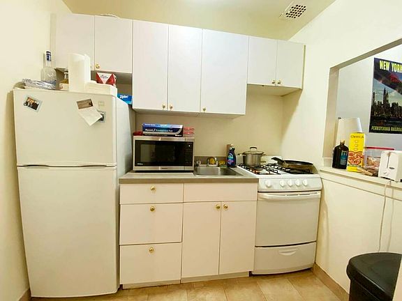 2nd image of 415 E 90th St #1E