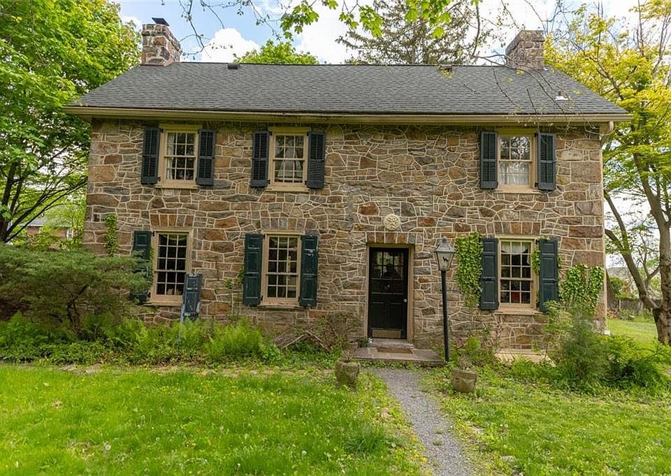 2368 Black River Rd, Bethlehem, PA 18015 Zillow