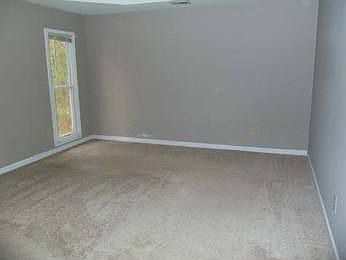 3rd image of 321 Bridgewood Dr SE