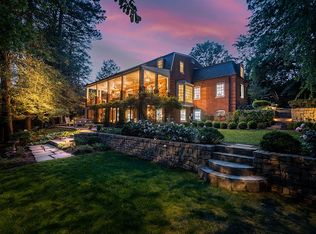 22 Tempsford Ln, Richmond, VA 23226