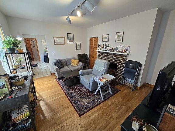 5th image of 101 Summer St #1