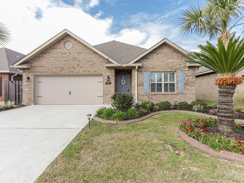 1st image of 1715 Brantley Dr