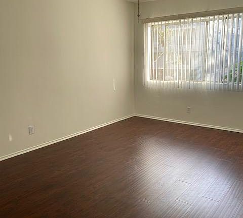 5th image of 1335 N Detroit St APT 114