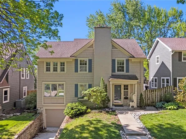 37 E 69th St, Kansas City, MO 64113