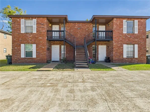 2902 Prairie Flower Cir #C, Bryan, TX 77802