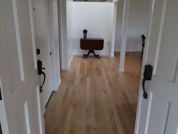 2nd image of 2534 Loring St