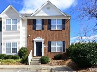 100 Watertree Ln, Apex, NC 27502