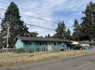 8607 NE Brazee St, Portland, OR 97220