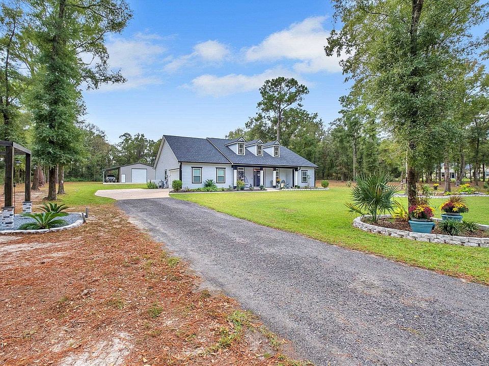 1st image of 115 Calusa Way