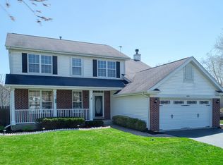 498 Red Rock Point, Lakemoor, IL 60051