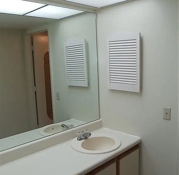 2135 Crystal Dr #45 — Photo 21