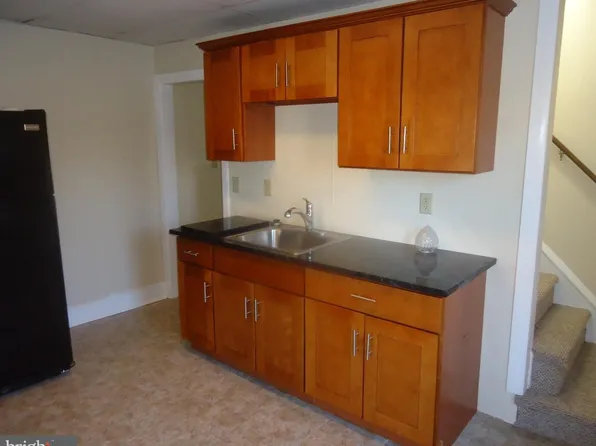 216 E Penn Ave #B, Wernersville, PA 19565