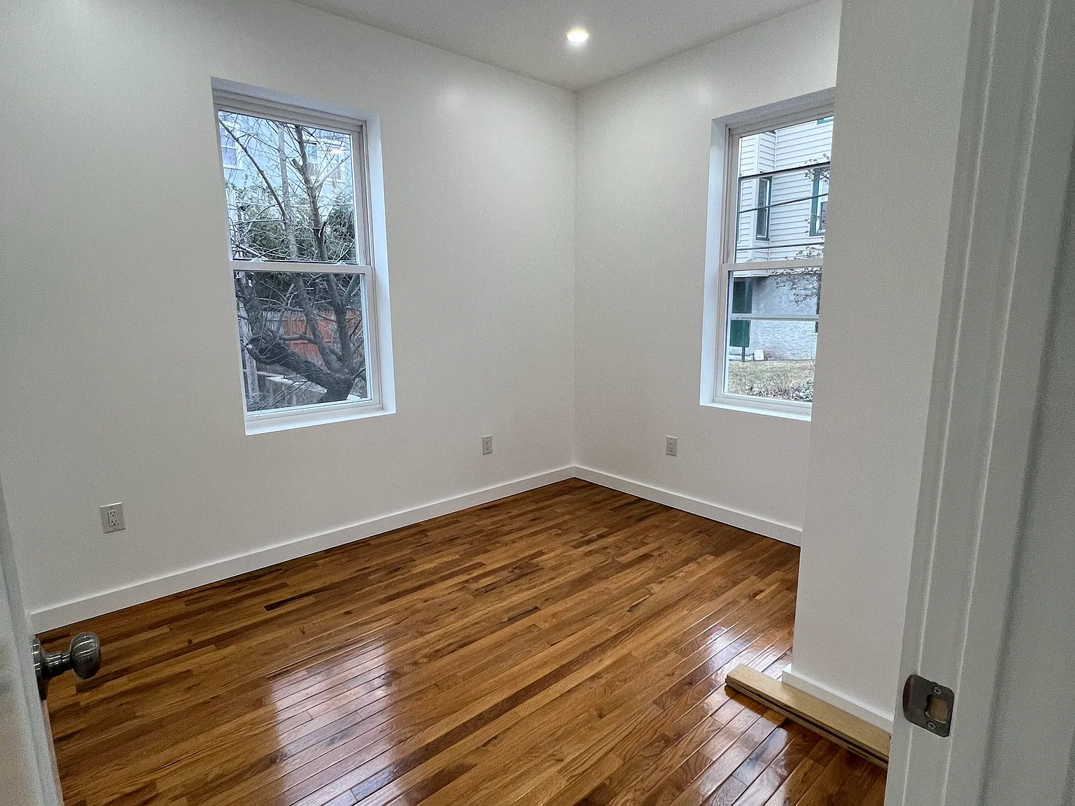 2 bed, 800 sqft, $2,450 — Photo 4