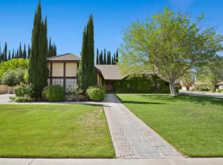 2736 Brentwood Dr, Lancaster, CA 93536