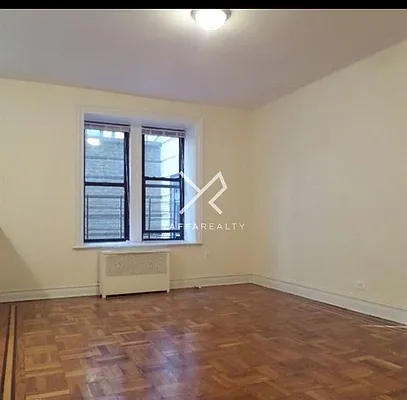 Rented by Yaffa Realty LLC | media 3