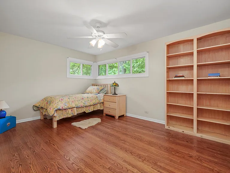 Large bedroom on 2nd floor