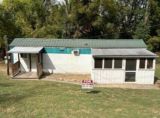 1132 Henry St #A, Chester, IL 62233