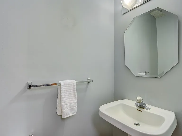 334 Leeward Trl #135 — Photo 21