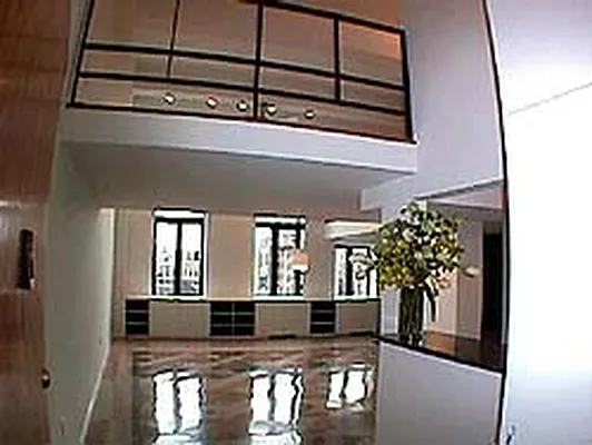 Rented by Corcoran | media 23