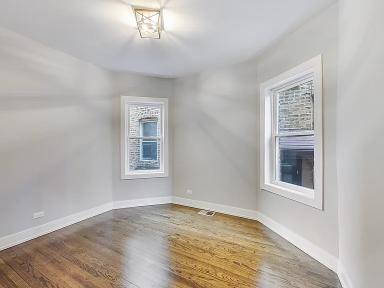 4515 N Christiana Ave #1 — Photo 9