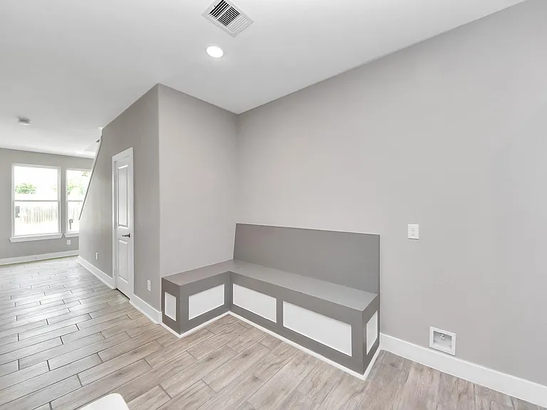 2608 Campbell St #A — Photo 15