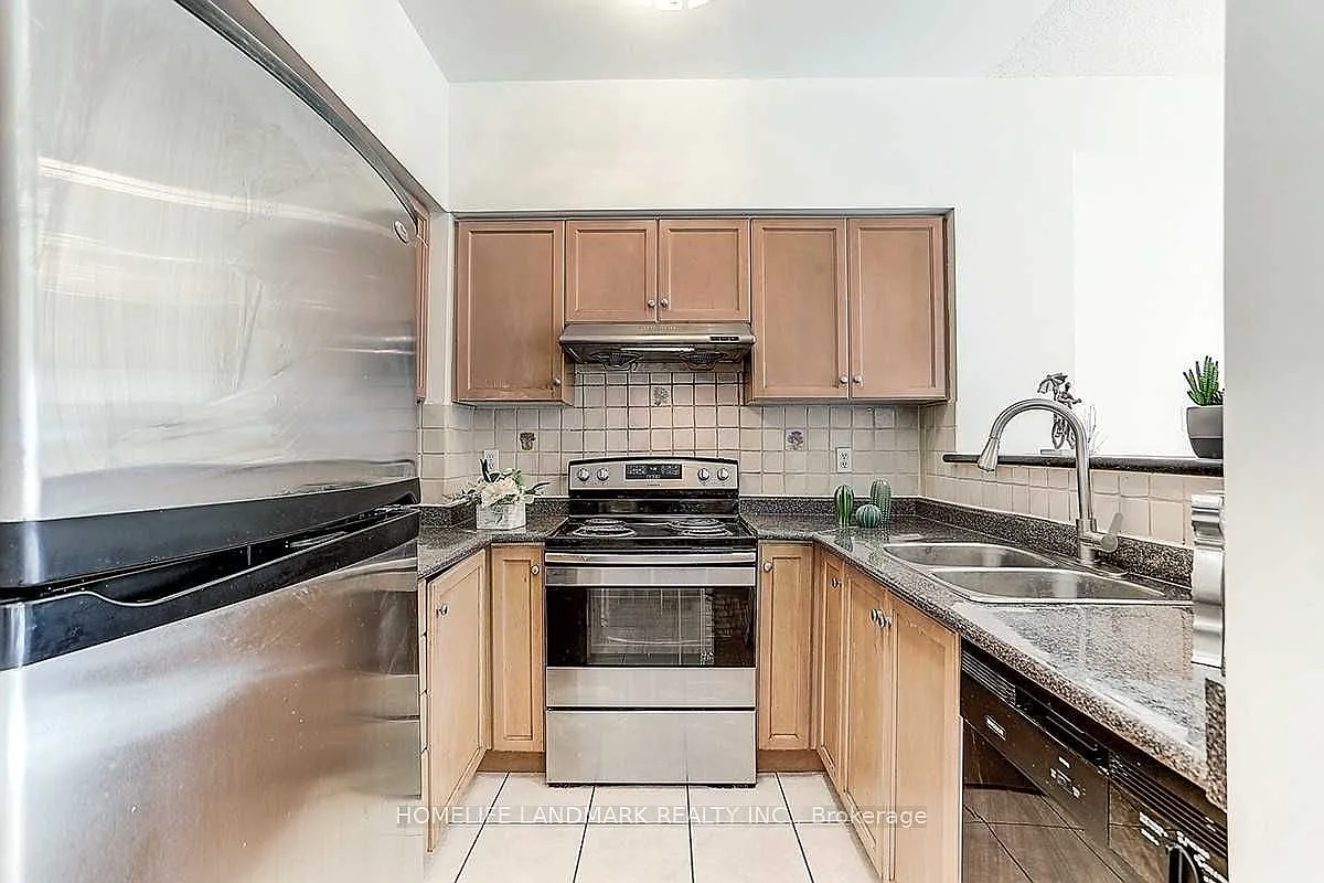 4 bed, $3,200 — Photo 4