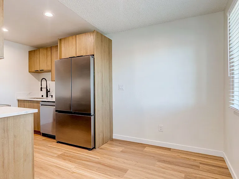 416 East Sunset Road — Photo 8