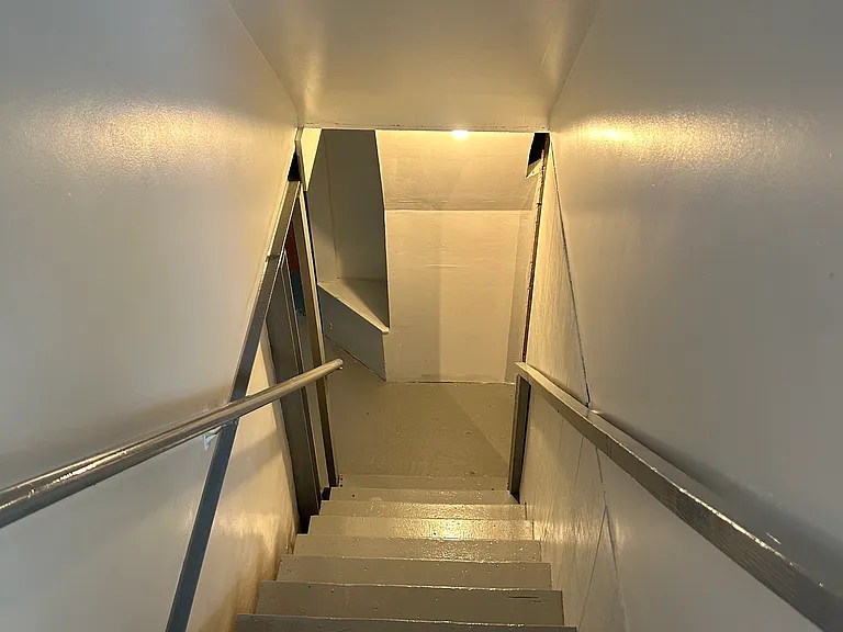 467 E Jeffrey Pl — Photo 11