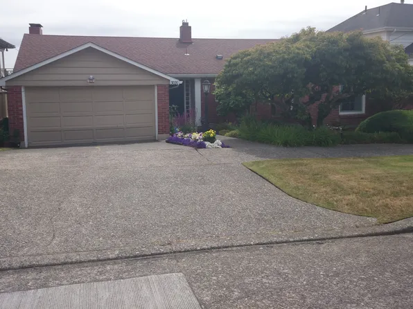 3020 38th Ave W, Seattle, WA 98199