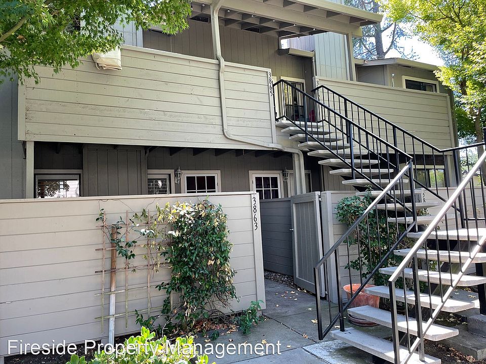 1st image of 3863 Panda Ct