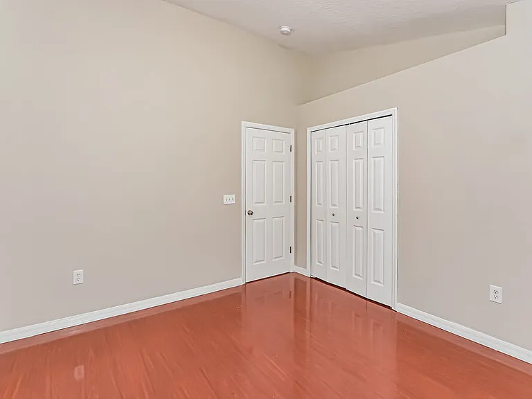 14643 Lady Victoria Blvd — Photo 14