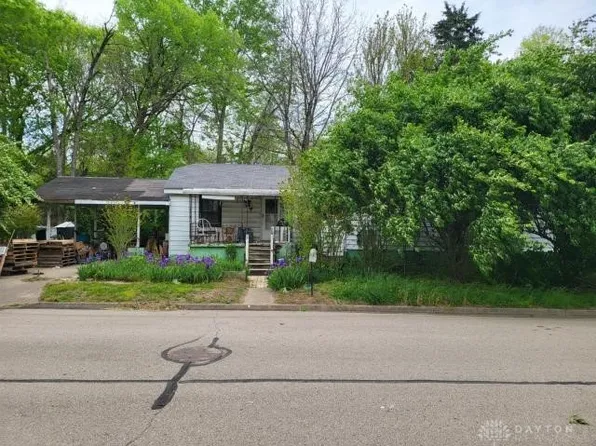 4321 Miami Shores Dr, Dayton, OH 45439