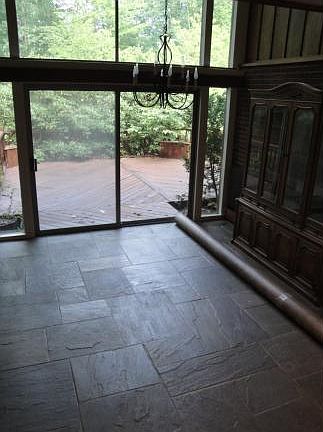 5th image of 17 Oakridge Dr