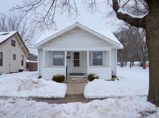 1112 E North St, Jackson, MI
