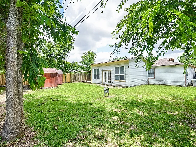2110 Pickerton Dr — Photo 20
