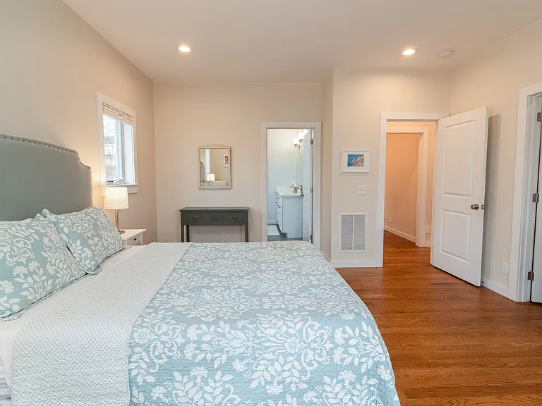 485 Hickory Ave — Photo 13
