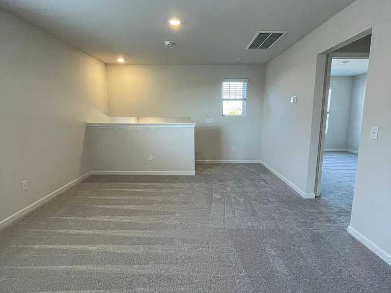 465 Alcott Way — Photo 33