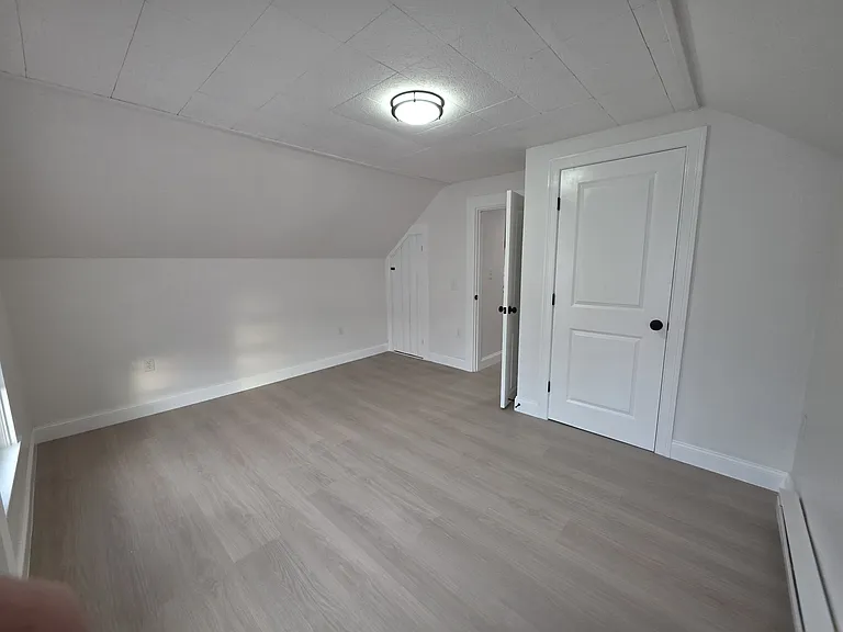 92 Washington St #3 — Photo 7
