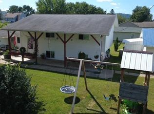 44798 E Goodrich St, Rushford, MN 55971