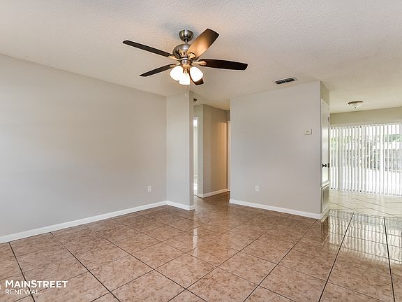 4th image of 4099 Holder Park Dr