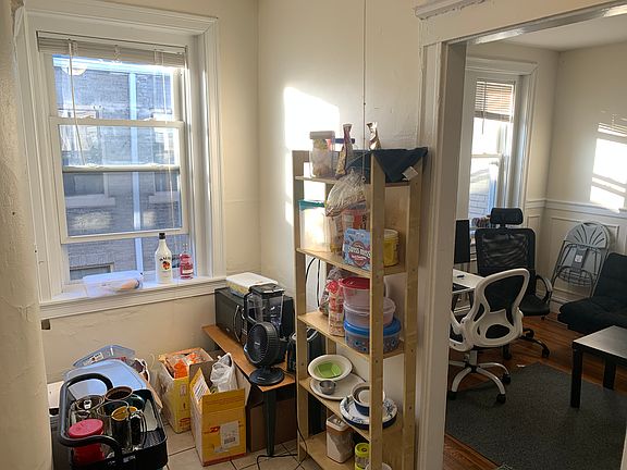 2nd image of 244 Kelton St