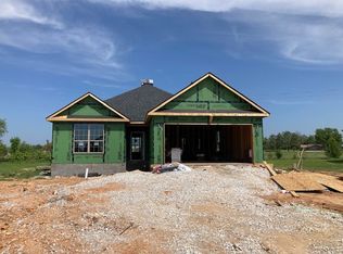 600 Skylar St, Centerton, AR 72719