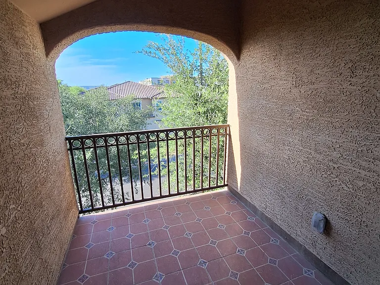 2670 S Voyager Dr #101 — Photo 17
