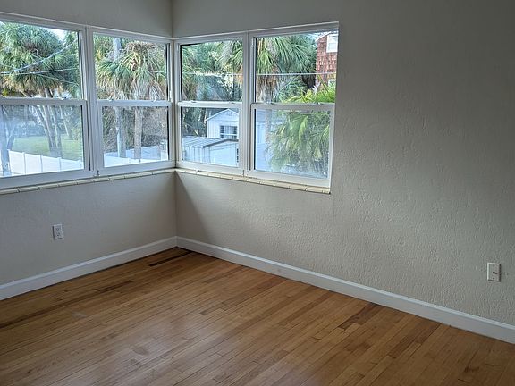 4th image of 2706 Pass A Grille Way APT 5