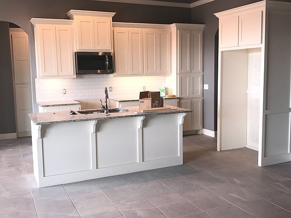 3rd image of 1401 Atalon Dr