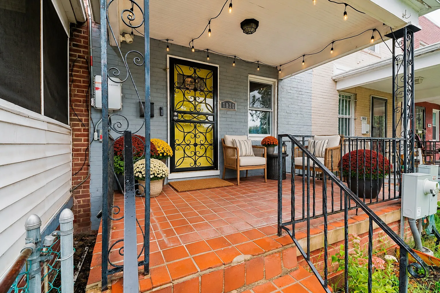 2 bed, 1100 sqft, $3,200 — Photo 3