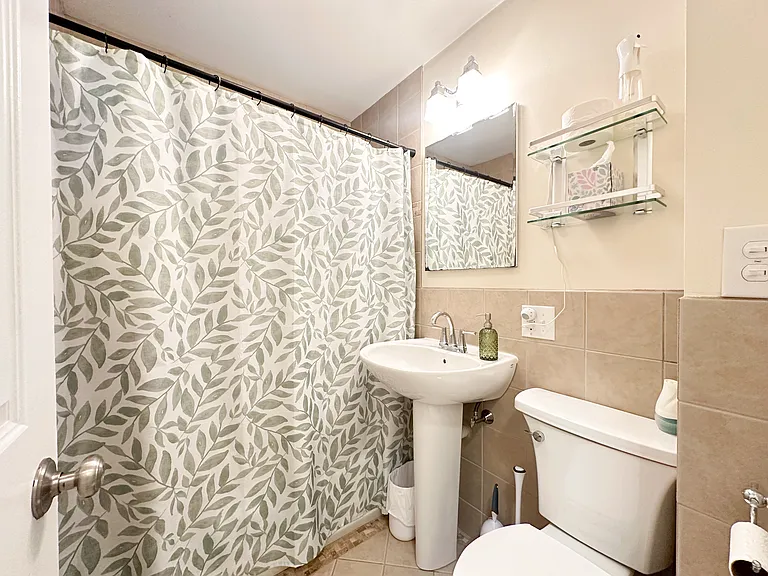152 Homes Ave #2 — Photo 10