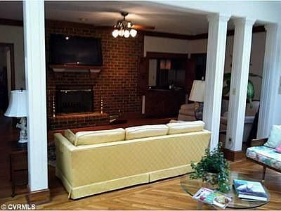 4th image of 425 Bonruth Pl