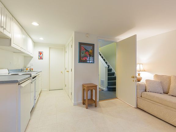 Kitchen and living