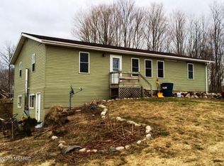 14218 McClelland Ave, Grant, MI 49327